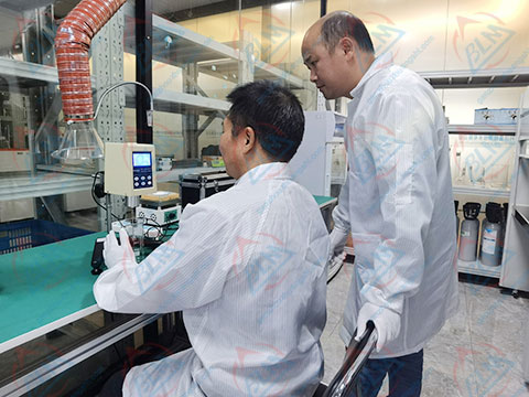 化学草莓视频WWW在线观看图片