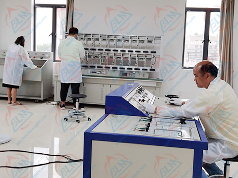 声学草莓视频WWW在线观看图片
