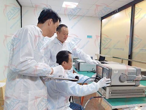 电学草莓视频网站黄图片